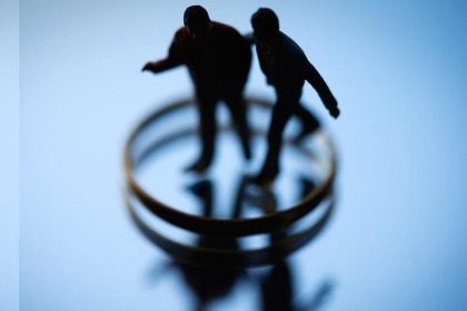 Bénir les couples de même sexe ? 